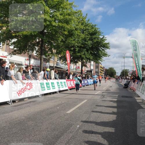 15.09.2024 - PSD Bank Halbmarathon Miley Keyser http://msf.ph/oto/7057434 15.09.2024 12:04:56 Ziel 1456, 2346, 2708, 2881, 2901, 3122, 3133 meine-sportfotos.de