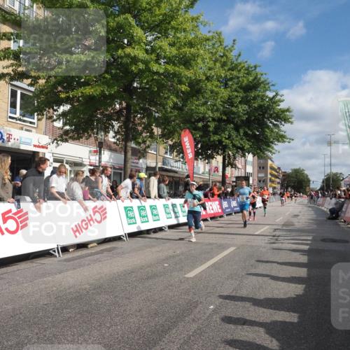 15.09.2024 - PSD Bank Halbmarathon Miley Keyser http://msf.ph/oto/7057438 15.09.2024 12:04:56 Ziel 1456, 2346, 2708, 2881, 2901, 3122, 3133 meine-sportfotos.de