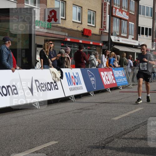 15.09.2024 - PSD Bank Halbmarathon Michael Strokosch http://msf.ph/oto/7057465 15.09.2024 11:36:30 Ziel 748, 757, 944, 1212, 1383, 1439, 2631 meine-sportfotos.de