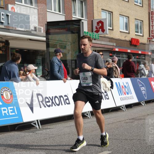 15.09.2024 - PSD Bank Halbmarathon Michael Strokosch http://msf.ph/oto/7057497 15.09.2024 11:36:32 Ziel 748, 757, 1212, 1383, 2631 meine-sportfotos.de