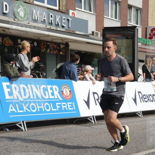 15.09.2024 - PSD Bank Halbmarathon Michael Strokosch http://msf.ph/oto/7057501 15.09.2024 11:36:32 Ziel 748, 757, 1212, 1383, 2631 meine-sportfotos.de
