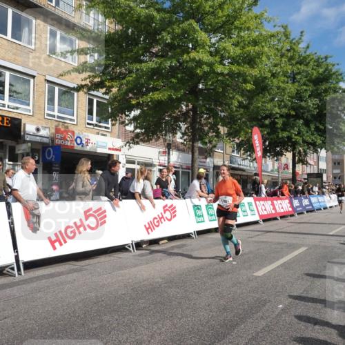 15.09.2024 - PSD Bank Halbmarathon Miley Keyser http://msf.ph/oto/7057536 15.09.2024 12:05:01 Ziel 1456, 2346, 2881, 2901, 3054, 3122, 3133 meine-sportfotos.de