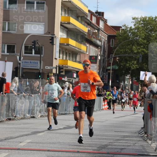 15.09.2024 - PSD Bank Halbmarathon Michael Strokosch http://msf.ph/oto/7057565 15.09.2024 11:36:39 Ziel 757, 1212, 1361, 1376, 1383, 1452 meine-sportfotos.de