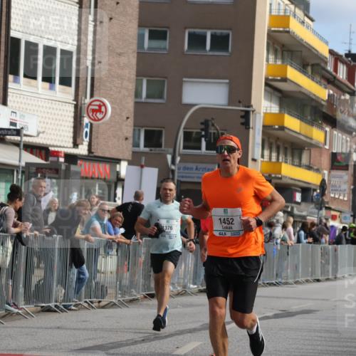 15.09.2024 - PSD Bank Halbmarathon Michael Strokosch http://msf.ph/oto/7057589 15.09.2024 11:36:41 Ziel 757, 1361, 1376, 1383, 1452 meine-sportfotos.de
