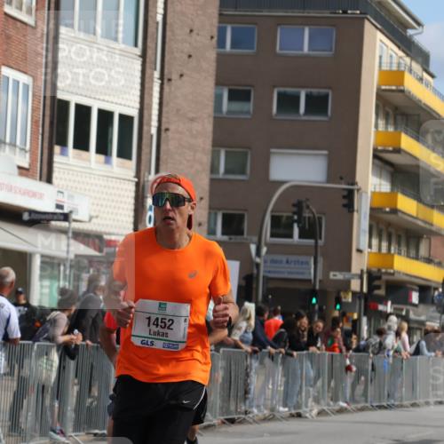 15.09.2024 - PSD Bank Halbmarathon Michael Strokosch http://msf.ph/oto/7057608 15.09.2024 11:36:42 Ziel 757, 1361, 1376, 1383, 1452 meine-sportfotos.de
