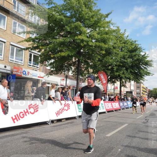 15.09.2024 - PSD Bank Halbmarathon Miley Keyser http://msf.ph/oto/7057657 15.09.2024 12:05:11 Ziel 1456, 1656, 1718, 2164, 2191, 2199, 2304, 2515, 2562, 2726, 2786, 2881, 3054, 3122 meine-sportfotos.de
