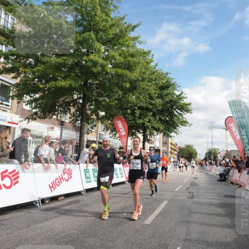 15.09.2024 - PSD Bank Halbmarathon Miley Keyser http://msf.ph/oto/7057689 15.09.2024 12:05:14 Ziel 1456, 1656, 1718, 2164, 2191, 2199, 2304, 2419, 2515, 2562, 2726, 2786, 3054 meine-sportfotos.de