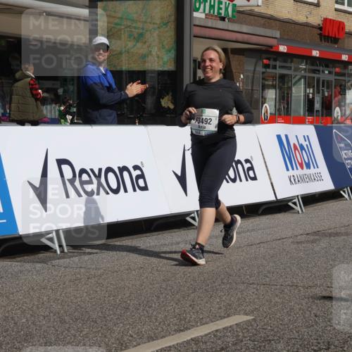 15.09.2024 - PSD Bank Halbmarathon Michael Strokosch http://msf.ph/oto/7057750 15.09.2024 12:56:14 Ziel 3492 meine-sportfotos.de