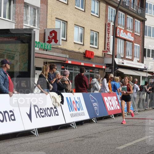 15.09.2024 - PSD Bank Halbmarathon Michael Strokosch http://msf.ph/oto/7057842 15.09.2024 11:37:00 Ziel 730, 755, 924, 925, 938, 1168, 1169, 1217, 1359, 1731 meine-sportfotos.de