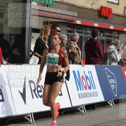 15.09.2024 - PSD Bank Halbmarathon Michael Strokosch http://msf.ph/oto/7057858 15.09.2024 11:37:01 Ziel 730, 755, 924, 925, 938, 1168, 1169, 1217, 1359, 1731 meine-sportfotos.de