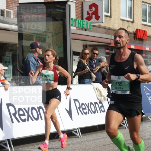 15.09.2024 - PSD Bank Halbmarathon Michael Strokosch http://msf.ph/oto/7057866 15.09.2024 11:37:02 Ziel 730, 755, 924, 925, 938, 1168, 1169, 1217, 1359, 1731 meine-sportfotos.de