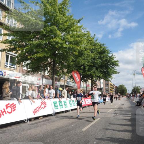 15.09.2024 - PSD Bank Halbmarathon Miley Keyser http://msf.ph/oto/7057903 15.09.2024 12:05:25 Ziel 1656, 1718, 2014, 2095, 2164, 2191, 2199, 2221, 2304, 2419, 2515, 2562, 2726, 2786, 2845, 2846, 2955, 3068, 3294, 3364 meine-sportfotos.de