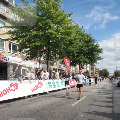 15.09.2024 - PSD Bank Halbmarathon Miley Keyser http://msf.ph/oto/7057907 15.09.2024 12:05:25 Ziel 1656, 1718, 2014, 2095, 2164, 2191, 2199, 2221, 2304, 2419, 2515, 2562, 2726, 2786, 2845, 2846, 2955, 3068, 3294, 3364 meine-sportfotos.de