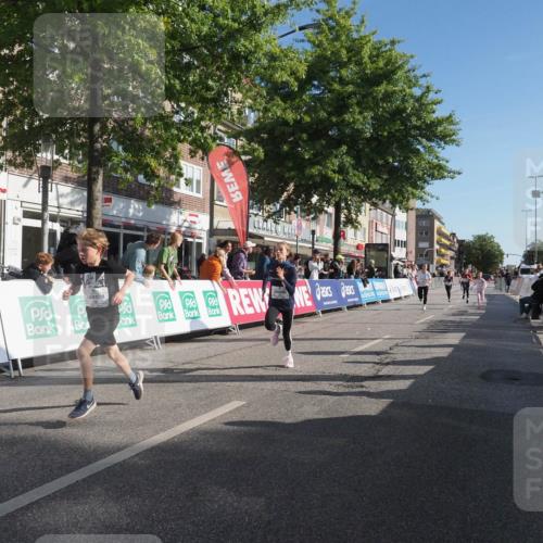 15.09.2024 - PSD Bank Halbmarathon Miley Keyser http://msf.ph/oto/7057908 15.09.2024 10:27:18 Ziel 48, 87, 136, 139, 174, 198, 210, 219, 233, 268, 272 meine-sportfotos.de