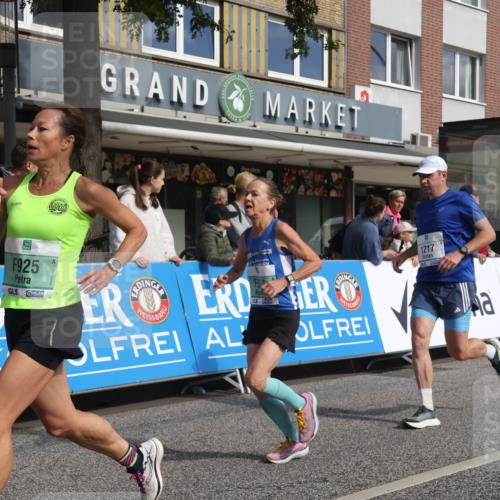 15.09.2024 - PSD Bank Halbmarathon Michael Strokosch http://msf.ph/oto/7057910 15.09.2024 11:37:06 Ziel 730, 755, 924, 925, 938, 1104, 1168, 1217, 1359, 1731, 1760 meine-sportfotos.de