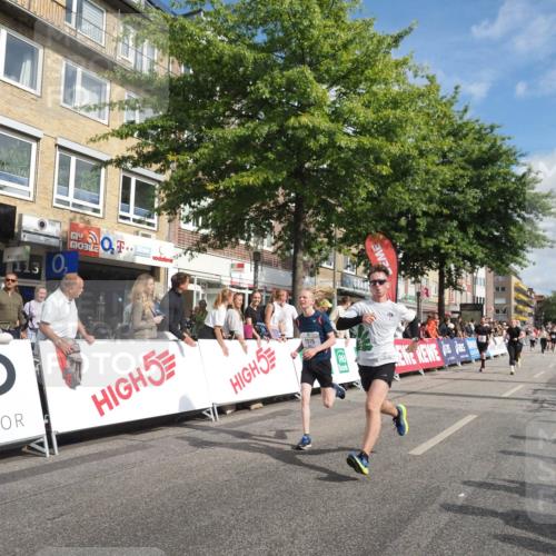 15.09.2024 - PSD Bank Halbmarathon Miley Keyser http://msf.ph/oto/7057923 15.09.2024 12:05:26 Ziel 1656, 1718, 2014, 2095, 2164, 2191, 2199, 2221, 2304, 2419, 2515, 2786, 2845, 2846, 2955, 3068, 3294, 3364 meine-sportfotos.de