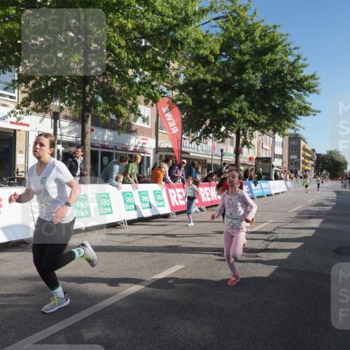 15.09.2024 - PSD Bank Halbmarathon Miley Keyser http://msf.ph/oto/7057952 15.09.2024 10:27:22 Ziel 8, 48, 87, 122, 136, 139, 174, 210, 219, 233, 268, 272 meine-sportfotos.de