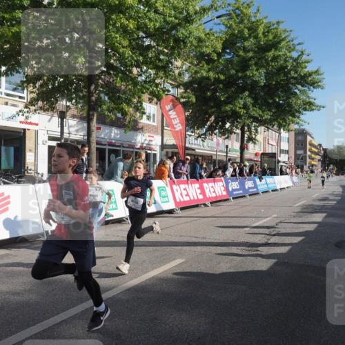 15.09.2024 - PSD Bank Halbmarathon Miley Keyser http://msf.ph/oto/7057968 15.09.2024 10:27:22 Ziel 8, 48, 87, 122, 136, 139, 174, 210, 219, 233, 268, 272 meine-sportfotos.de