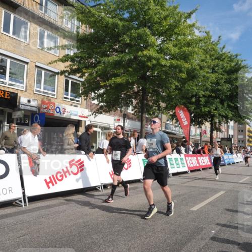 15.09.2024 - PSD Bank Halbmarathon Miley Keyser http://msf.ph/oto/7057987 15.09.2024 12:05:31 Ziel 1718, 2014, 2095, 2191, 2199, 2221, 2304, 2419, 2515, 2845, 2846, 2955, 2973, 3068, 3294, 3364 meine-sportfotos.de