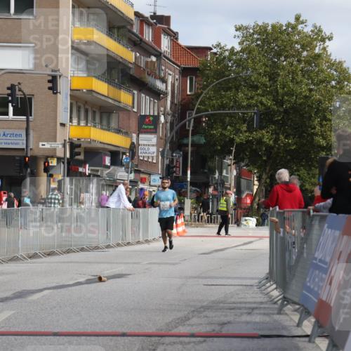 15.09.2024 - PSD Bank Halbmarathon Michael Strokosch http://msf.ph/oto/7057988 15.09.2024 12:57:26 Ziel  meine-sportfotos.de