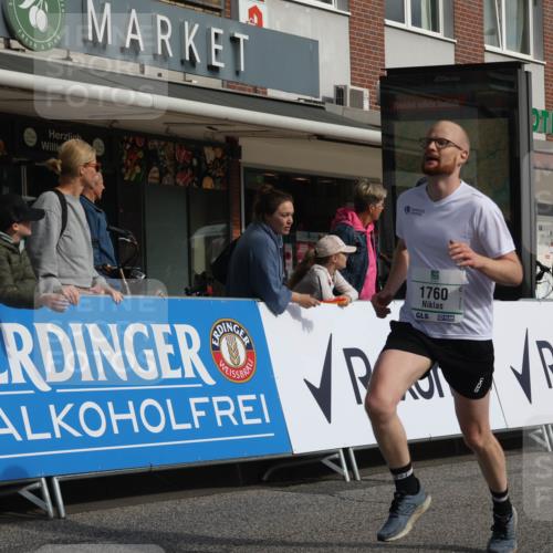 15.09.2024 - PSD Bank Halbmarathon Michael Strokosch http://msf.ph/oto/7057997 15.09.2024 11:37:13 Ziel 730, 753, 755, 924, 925, 938, 1104, 1168, 1217, 1760 meine-sportfotos.de
