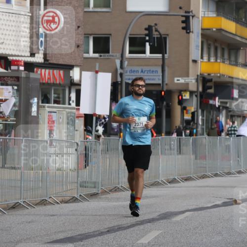 15.09.2024 - PSD Bank Halbmarathon Michael Strokosch http://msf.ph/oto/7058003 15.09.2024 12:57:37 Ziel 2371 meine-sportfotos.de