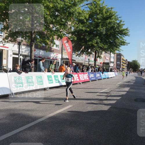 15.09.2024 - PSD Bank Halbmarathon Miley Keyser http://msf.ph/oto/7058006 15.09.2024 10:27:28 Ziel 8, 48, 122, 136, 139, 159, 174, 204, 219, 233, 268, 272 meine-sportfotos.de