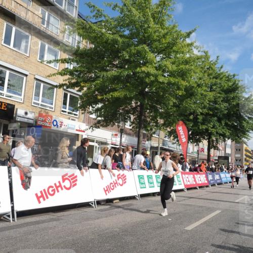 15.09.2024 - PSD Bank Halbmarathon Miley Keyser http://msf.ph/oto/7058008 15.09.2024 12:05:32 Ziel 1718, 2014, 2095, 2199, 2221, 2304, 2419, 2515, 2845, 2846, 2955, 2973, 3068, 3294, 3364 meine-sportfotos.de