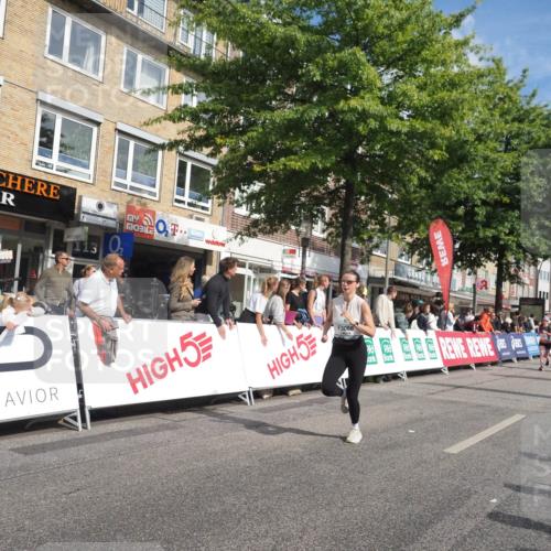 15.09.2024 - PSD Bank Halbmarathon Miley Keyser http://msf.ph/oto/7058019 15.09.2024 12:05:33 Ziel 1718, 2014, 2095, 2199, 2221, 2419, 2515, 2845, 2846, 2955, 2973, 3068, 3294, 3364 meine-sportfotos.de