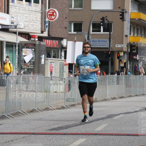15.09.2024 - PSD Bank Halbmarathon Michael Strokosch http://msf.ph/oto/7058025 15.09.2024 12:57:38 Ziel 2371 meine-sportfotos.de