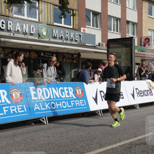 15.09.2024 - PSD Bank Halbmarathon Michael Strokosch http://msf.ph/oto/7058031 15.09.2024 11:37:15 Ziel 730, 744, 753, 925, 938, 1104, 1168, 1217, 1760 meine-sportfotos.de