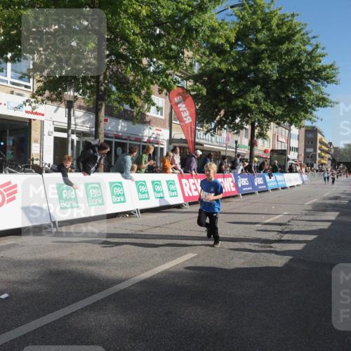 15.09.2024 - PSD Bank Halbmarathon Miley Keyser http://msf.ph/oto/7058032 15.09.2024 10:27:34 Ziel 8, 37, 101, 103, 122, 125, 159, 174, 204, 233 meine-sportfotos.de