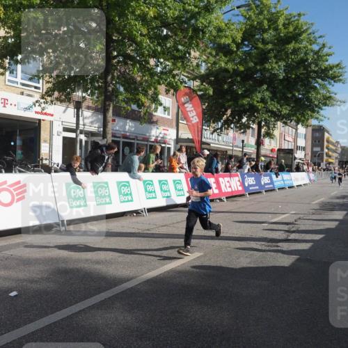 15.09.2024 - PSD Bank Halbmarathon Miley Keyser http://msf.ph/oto/7058036 15.09.2024 10:27:34 Ziel 8, 37, 101, 103, 122, 125, 159, 174, 204, 233 meine-sportfotos.de