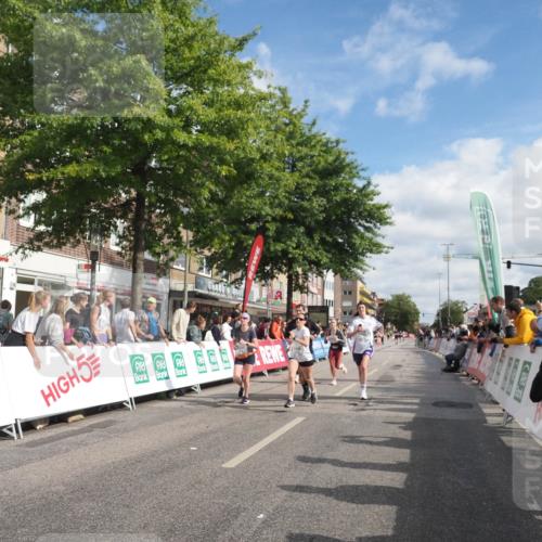 15.09.2024 - PSD Bank Halbmarathon Miley Keyser http://msf.ph/oto/7058038 15.09.2024 12:05:35 Ziel 2014, 2043, 2095, 2221, 2845, 2846, 2955, 2973, 3068, 3294, 3364 meine-sportfotos.de