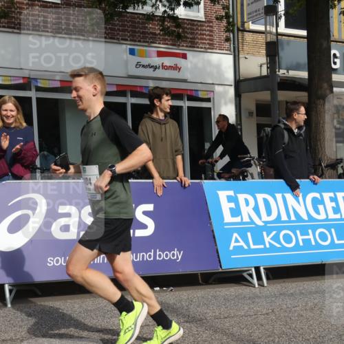 15.09.2024 - PSD Bank Halbmarathon Michael Strokosch http://msf.ph/oto/7058051 15.09.2024 11:37:17 Ziel 730, 744, 753, 1104, 1105, 1163, 1168, 1217, 1760 meine-sportfotos.de
