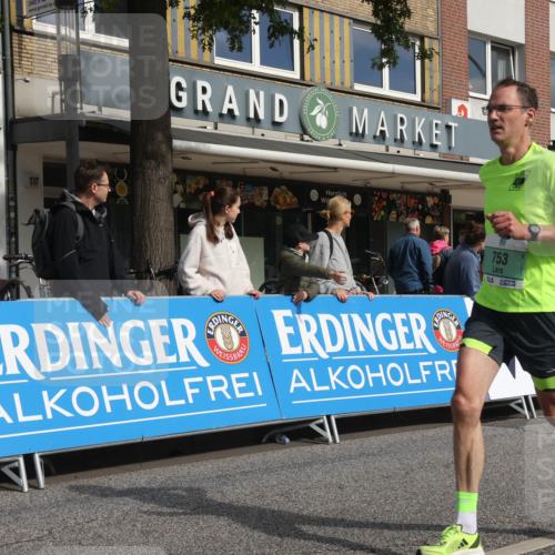 15.09.2024 - PSD Bank Halbmarathon Michael Strokosch http://msf.ph/oto/7058079 15.09.2024 11:37:20 Ziel 744, 753, 1104, 1105, 1163, 1168, 1760 meine-sportfotos.de