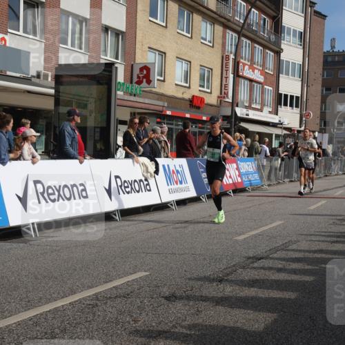 15.09.2024 - PSD Bank Halbmarathon Michael Strokosch http://msf.ph/oto/7058104 15.09.2024 11:37:22 Ziel 744, 753, 756, 1104, 1105, 1163, 1760 meine-sportfotos.de