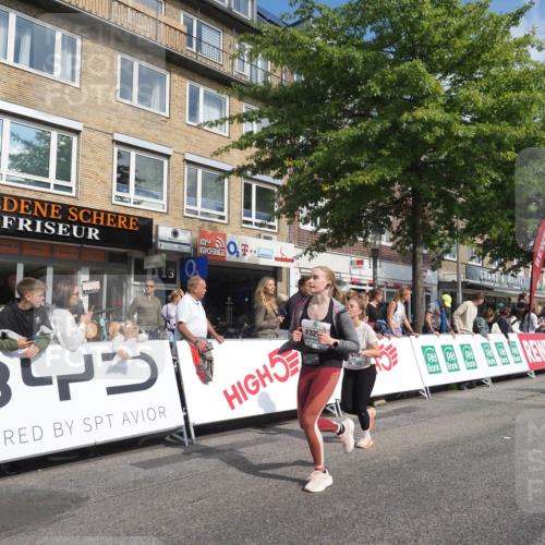 15.09.2024 - PSD Bank Halbmarathon Miley Keyser http://msf.ph/oto/7058120 15.09.2024 12:05:38 Ziel 1684, 2014, 2043, 2095, 2221, 2787, 2845, 2846, 2955, 2973, 3042, 3068, 3294, 3364 meine-sportfotos.de