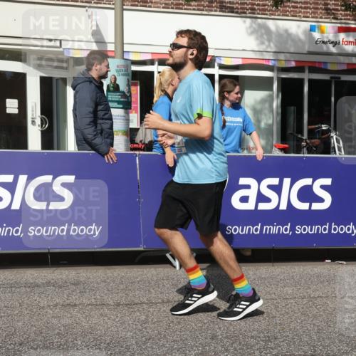 15.09.2024 - PSD Bank Halbmarathon Michael Strokosch http://msf.ph/oto/7058157 15.09.2024 12:57:47 Ziel 2371 meine-sportfotos.de