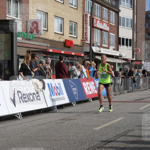 15.09.2024 - PSD Bank Halbmarathon Michael Strokosch http://msf.ph/oto/7058163 15.09.2024 11:37:28 Ziel 744, 753, 756, 1056, 1105, 1163, 1199, 1238, 1306, 2625, 2674 meine-sportfotos.de