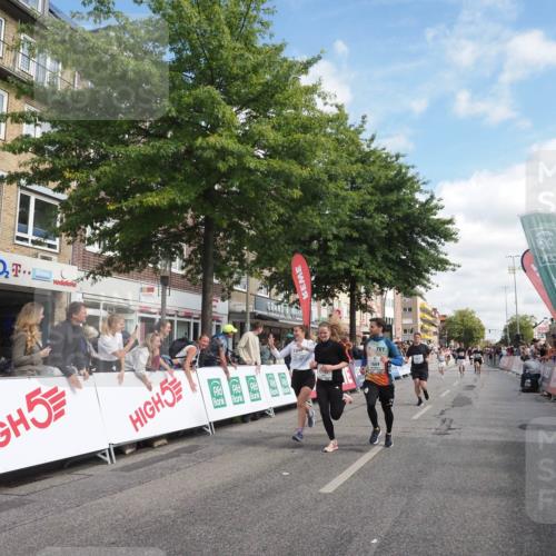 15.09.2024 - PSD Bank Halbmarathon Miley Keyser http://msf.ph/oto/7058199 15.09.2024 12:05:51 Ziel 1684, 2043, 2072, 2283, 2407, 2669, 2787, 3042, 3115, 3217 meine-sportfotos.de