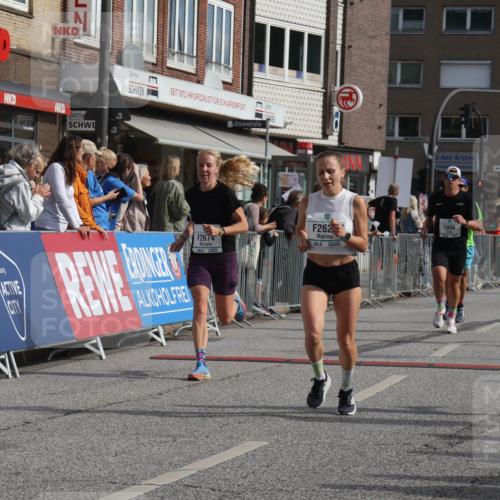 15.09.2024 - PSD Bank Halbmarathon Michael Strokosch http://msf.ph/oto/7058206 15.09.2024 11:37:31 Ziel 744, 756, 1056, 1105, 1163, 1199, 1238, 1306, 2625, 2674 meine-sportfotos.de