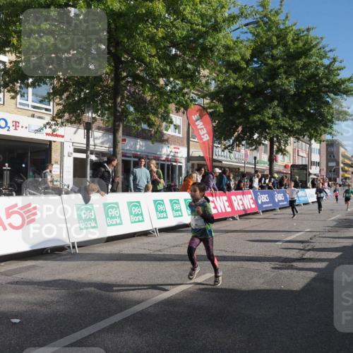 15.09.2024 - PSD Bank Halbmarathon Miley Keyser http://msf.ph/oto/7058223 15.09.2024 10:27:52 Ziel 27, 28, 37, 43, 73, 77, 101, 103, 108, 128, 138, 230, 247, 249, 261, 296 meine-sportfotos.de