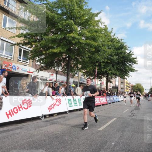 15.09.2024 - PSD Bank Halbmarathon Miley Keyser http://msf.ph/oto/7058242 15.09.2024 12:05:54 Ziel 1684, 2043, 2072, 2283, 2407, 2669, 2787, 3042, 3115, 3217, 3535 meine-sportfotos.de