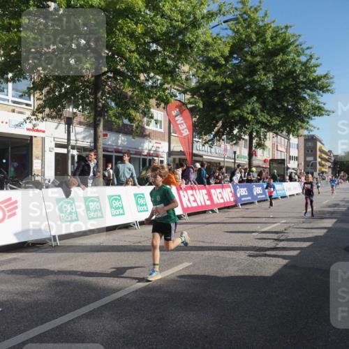 15.09.2024 - PSD Bank Halbmarathon Miley Keyser http://msf.ph/oto/7058255 15.09.2024 10:27:56 Ziel 14, 27, 28, 43, 73, 77, 94, 108, 128, 138, 230, 247, 249, 261, 262, 293, 296 meine-sportfotos.de