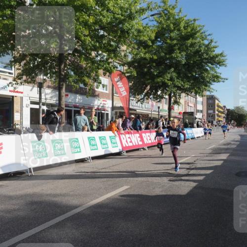 15.09.2024 - PSD Bank Halbmarathon Miley Keyser http://msf.ph/oto/7058267 15.09.2024 10:27:57 Ziel 14, 27, 28, 43, 73, 77, 94, 108, 128, 138, 230, 247, 249, 261, 262, 293, 296 meine-sportfotos.de