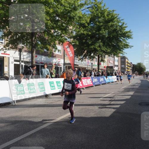 15.09.2024 - PSD Bank Halbmarathon Miley Keyser http://msf.ph/oto/7058280 15.09.2024 10:27:58 Ziel 14, 27, 43, 77, 94, 108, 128, 138, 161, 230, 247, 249, 261, 262, 293, 296 meine-sportfotos.de