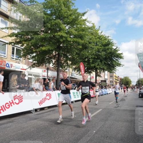 15.09.2024 - PSD Bank Halbmarathon Miley Keyser http://msf.ph/oto/7058294 15.09.2024 12:05:57 Ziel 1607, 1684, 1821, 2072, 2283, 2407, 2669, 2787, 2804, 3042, 3115, 3217, 3535 meine-sportfotos.de