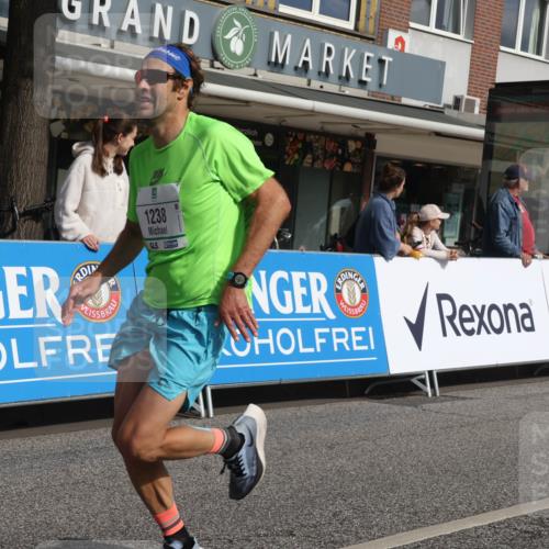 15.09.2024 - PSD Bank Halbmarathon Michael Strokosch http://msf.ph/oto/7058299 15.09.2024 11:37:37 Ziel 756, 1056, 1199, 1234, 1238, 1306, 2625, 2674 meine-sportfotos.de