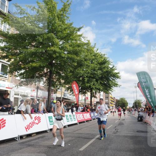 15.09.2024 - PSD Bank Halbmarathon Miley Keyser http://msf.ph/oto/7058310 15.09.2024 12:05:58 Ziel 1607, 1684, 1821, 2072, 2283, 2407, 2669, 2787, 2804, 3042, 3115, 3217, 3535 meine-sportfotos.de